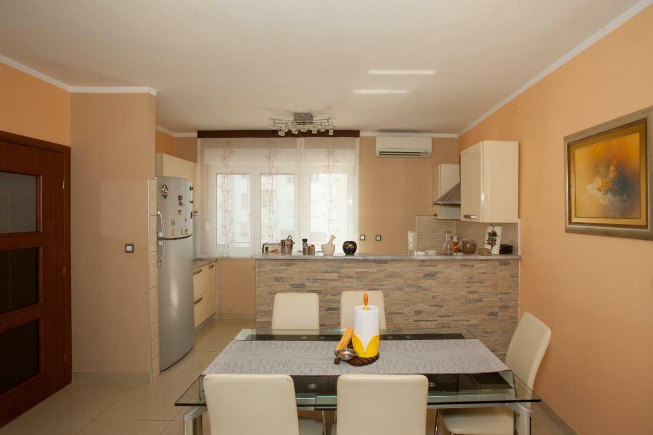 Apartment Dolores Split Exterior foto